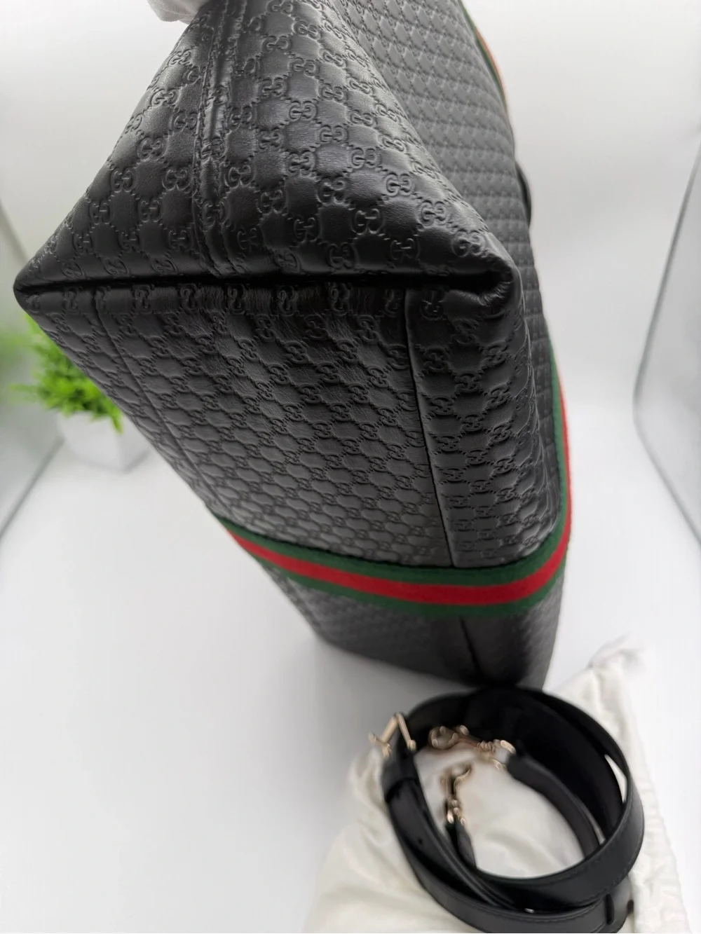 Gucci Giglio large tote bag with pouch Like new 🔥
